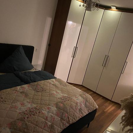 Geraeumige Und Schoene Wohnung Direkt In Der Luebecker Innenstadt Esterno foto
